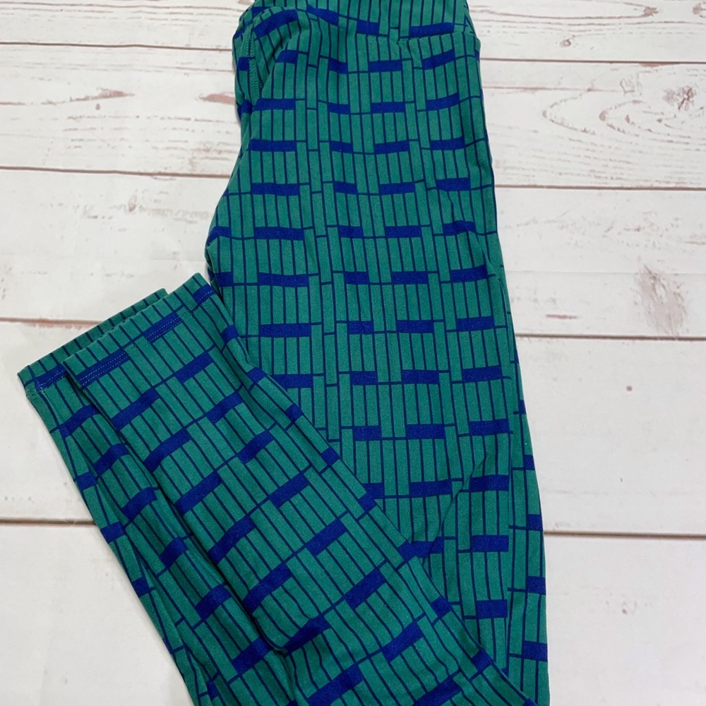 LuLaRoe OS Print Leggings New!  Never worn!